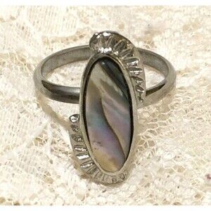 Vintage Abalone Shell Cocktail Ring Silver Tone size 7.5 70s Oval shape